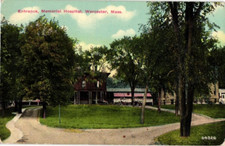 Postcard Vintage, Entrance Memorial Hospital, Worcester, Massachusetts