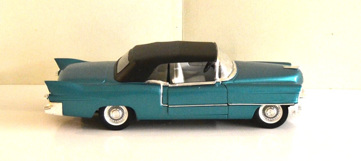Cadillac Eldorado 1955 Cabriolet - SOLIDO 8012 - 1/21 - Blanc - Vintage France