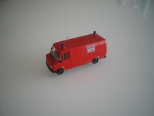Feuerwehrfahrzeug Mercedes 207 D  1:87