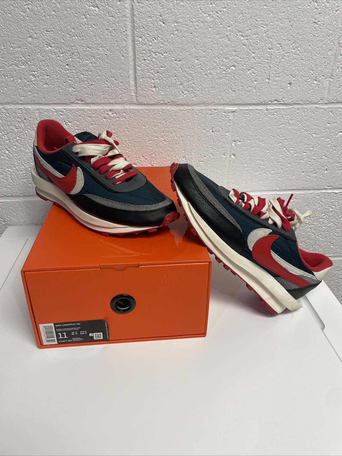 SACAI X NIKE Taglia 11 Nike sacai x Undercover x LDWaffle Midnight Spruce University rosso