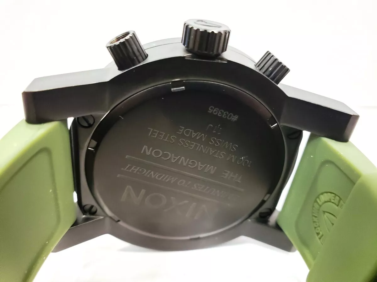 Nixon magnacon 2 deals minutes to midnight