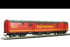 Bachmann 39-430 BR Mk1 POS Post Office Sorting Van in Royal Mail Letters