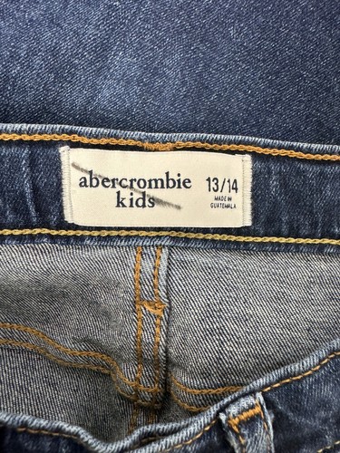 Abercrombie Kids Girl's Dark Wash Ripped Cuffed Denim Bike Shorts Size 13/14 - Picture 4 of 6