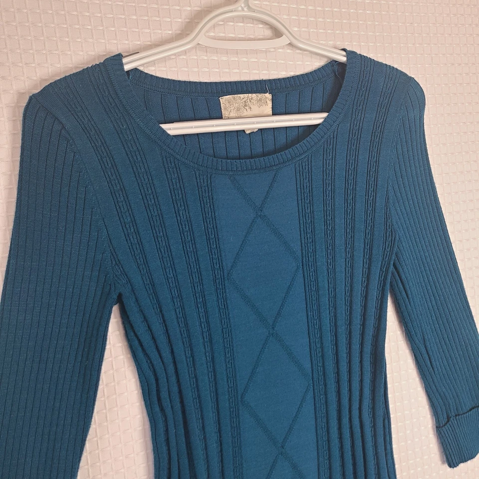 Debbie Morgan Womens Size Medium 3/4 Sleeve Fitted Knit Shirt Blue/Teal - Image 2 of 4