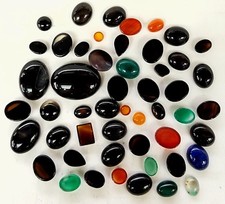 lot of 100 Carats of assorted loose gemstones, varied sized and shape cabochon
