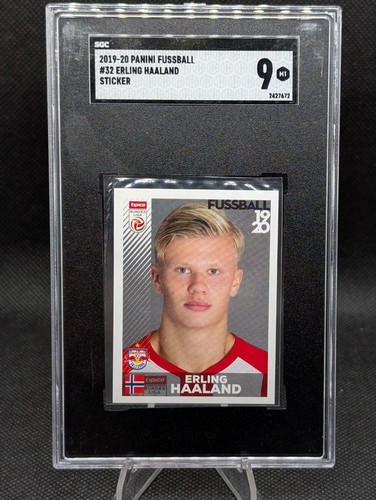 2019 PANINI FUSSBALL BUNDESLIGA #32 ERLING HAALAND ROOKIE RC SGC 9 First Edition