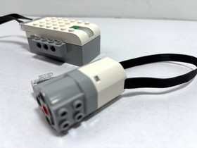 Lego WeDo 2.0: Electronics only from Core Set 45300.  Robots, eductional.