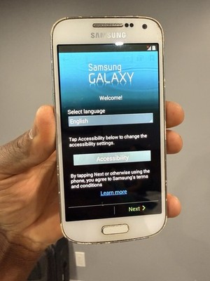 Samsung Galaxy S4 mini GT-I9190 - 8GB - White Smartphone