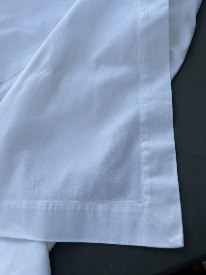 Crate & Barrel Classic Tablecloth 100% Cotton White 60" x 90"Hemmed Edge - Image 2 of 4