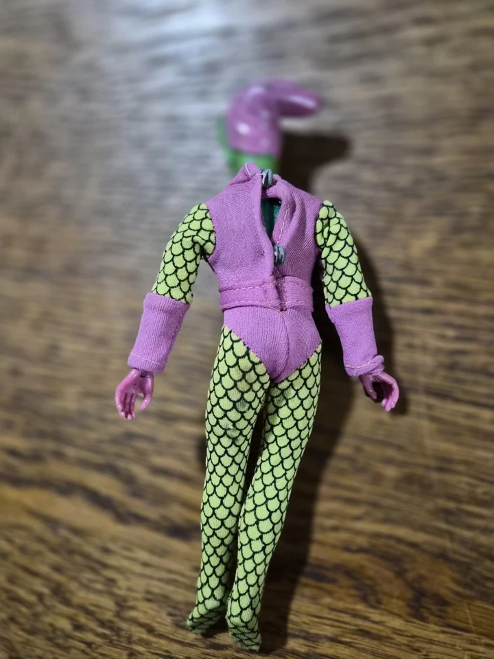 TODO ORIGINAL 1970 Mego 8" Marvel Figura de Acción Duende Verde Spider-Man Villano Foto 3 de 4