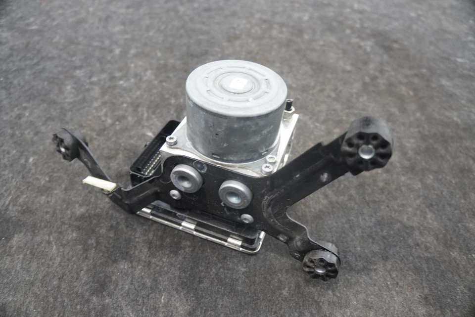 防锁制动 ABS 泵模块 34516890795 34516874891 原始设备制造商 宝马 i8 2014-19 — 第 2/4 张图片