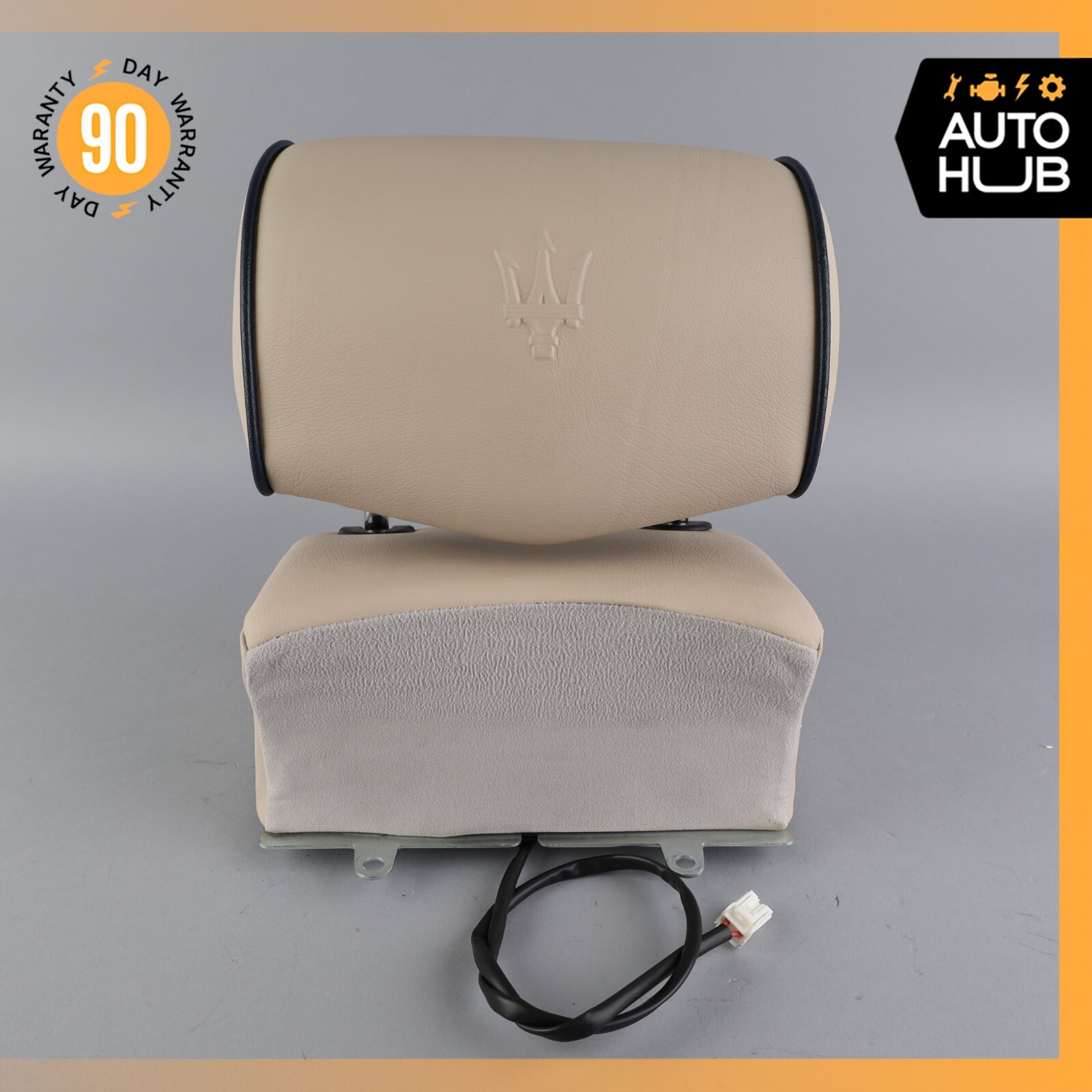 03-13 Maserati Quattroporte S M139 Rear Center Seat Headrest Biege OEM