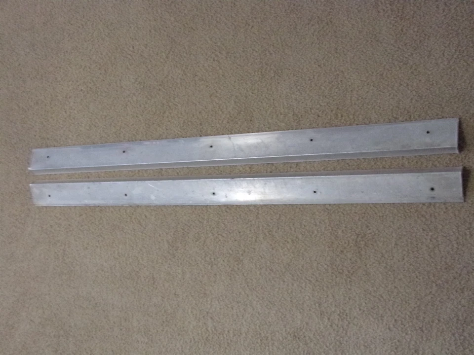 1963 年 63 道奇 Dart 2D 双门磨损板 原始设备制造商 一对 Valiant 1964 64 — 第 3/4 张图片