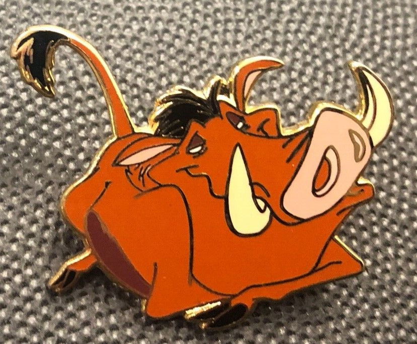 Disney pin 24981 Lion King Map Pin Pumbaa Disneyland GWP Disneyland