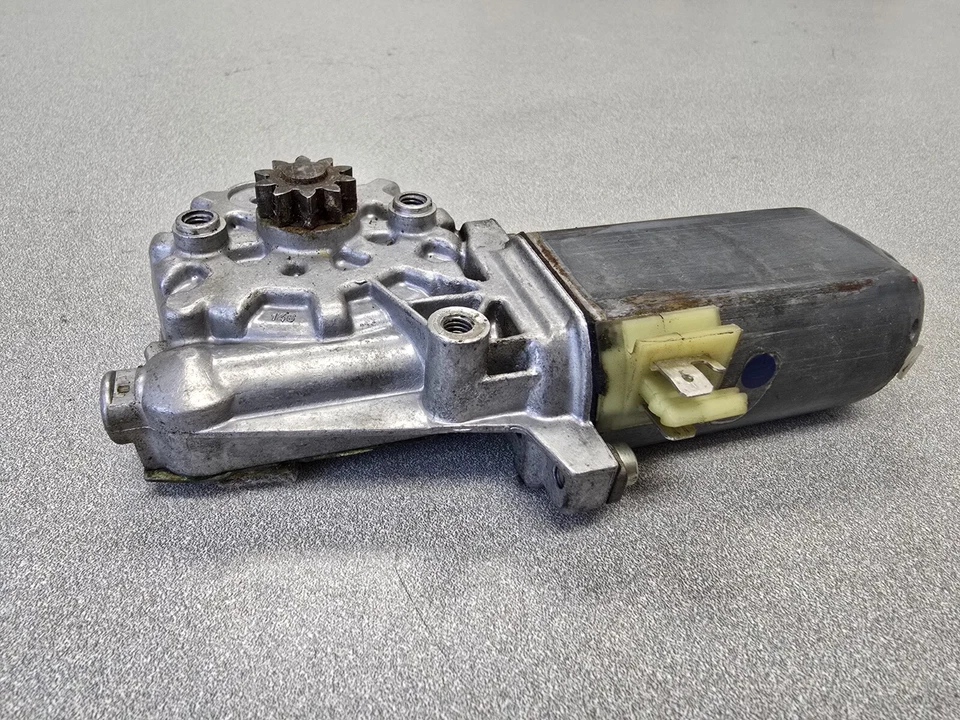 MUY BONITO USADO ORIGINAL PORSCHE 924 944 968 PASAJEROS PUERTA VENTANA MOTOR PROBADO Foto 3 de 4