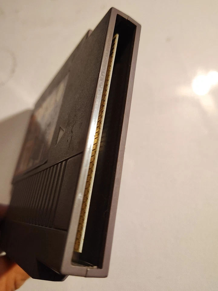 Vintage 1985 Strider Nintendo NES Game Cartridge Japan Authentic Untested - Image 4 of 4