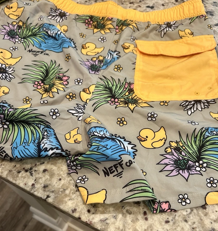 MENS NEFF RUBBER DUCK WAVES DRAWSTRING HOT TUB SWIM BOARD SHORTS SIZE XL NEW - Image 3 of 4