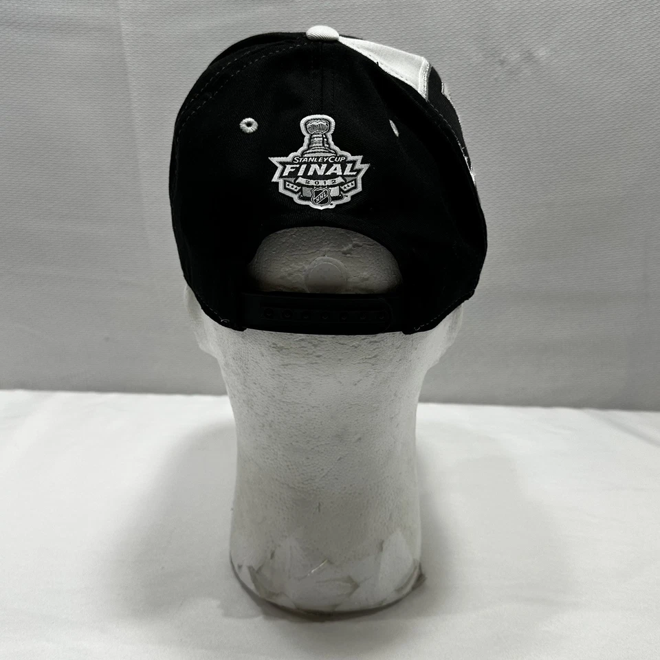 Gorra de hockey LA Kings 2012 para hombre negra Reebok Face Off NHL Los Ángeles Foto 4 de 4