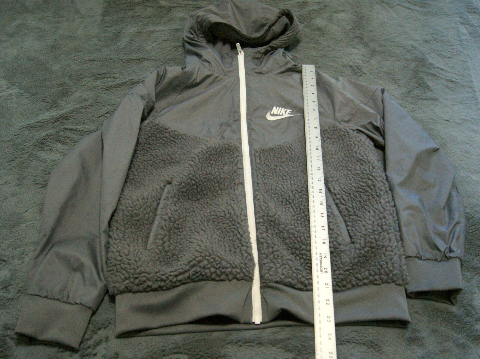 Picture 2 of 10