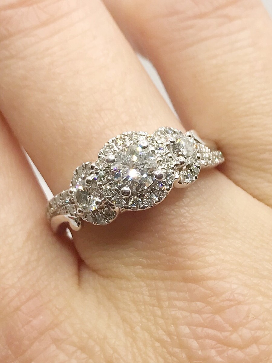 Vera Wang Love Collection Diamond and Sapphire 14KWG Engagement