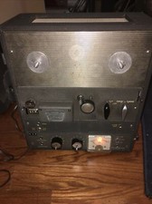 Roberts 192-ht Reel To Reel Tape Recorder. As-is. Parts/repair Powers On