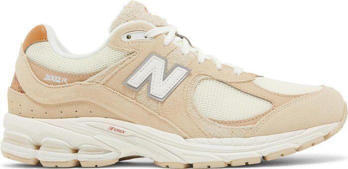 New Balance 2002R Sandstone Athletic Comfort Sneakers Mens Size 9 D New Balance 2002R Sneakers GC2002FA Sandstone/Magnet Size 4Y  main image 3