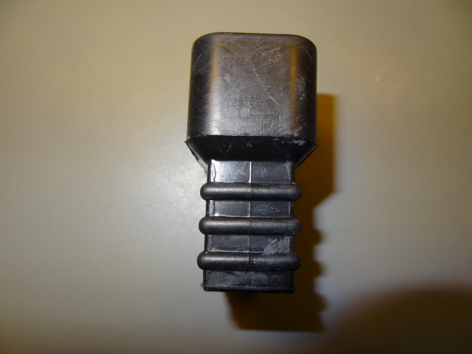 Rubber end plug for hockey sticks / GummiKnauf für Eishockeyschläger