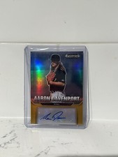 2022 Panini Prizm Base Auto Prizm Gold Aaron Davenport 1/10