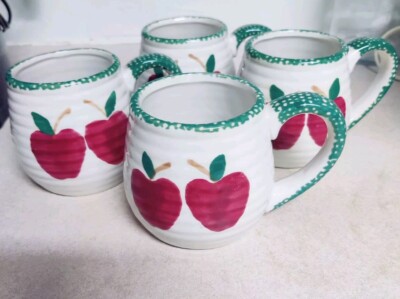 Collectibles 1980 Apple Garden 4-piece Ceramic Mug/Cup Set 