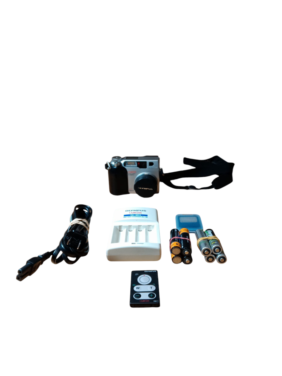 Olympus Digital Camera Camedia C-2020 Zoom Silver tested