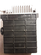 1989-91 MERCEDES BENZ 560. 0280800250