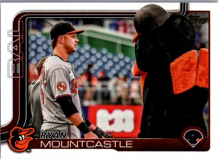 2025 Topps #107 Ryan Mountcastle Golden Mirror Variations SP