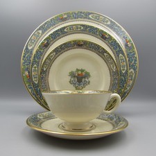 Lenox USA Fine China AUTUMN 5pc Place Setting (Wreath)