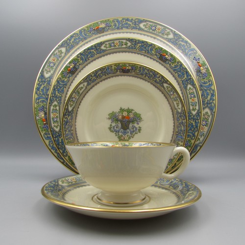 Lenox USA Fine China AUTUMN 5pc Place Setting (Wreath)