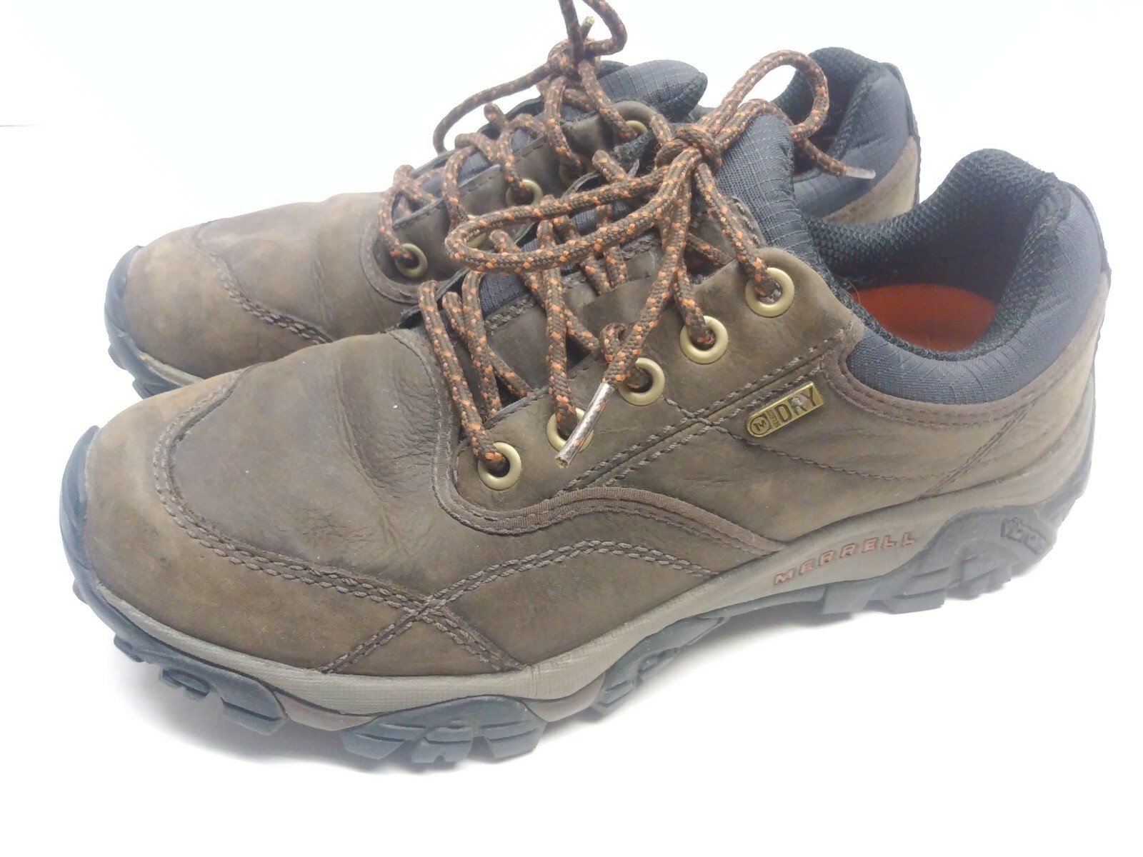 mens hiking shoes cheap
