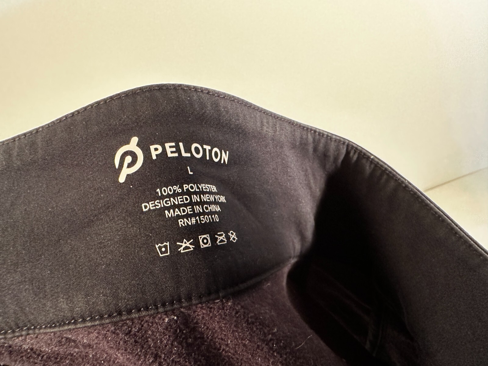 Peloton Softshell Polyester Black Full Zip Vest M… - image 7