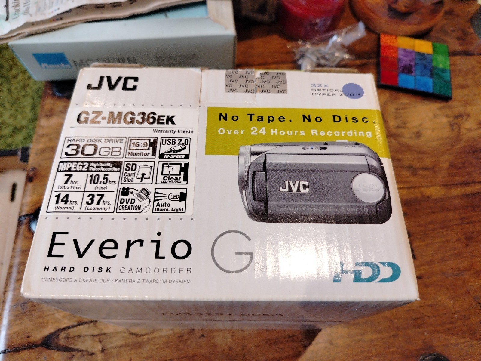 Camcorder Boxed Including Case / 30GB HDD Video Camera /JVC Everio GZ