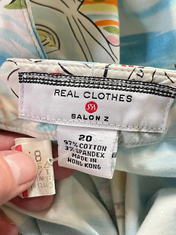 Real Clothes Saks Salon Z Capri Pants Size 20 Stretch Cotton Boats & Beach - Image 3 of 4