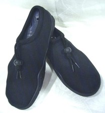 HAWAIAAN GEAR Beach Water Swim Shoes Aqua Socks Quick-Dry Lite Weight BLACK 8M