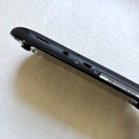PS Vita Wi-Fi Model Console Black PCH-2000 ZA11 Charger PlayStation Vita Tested