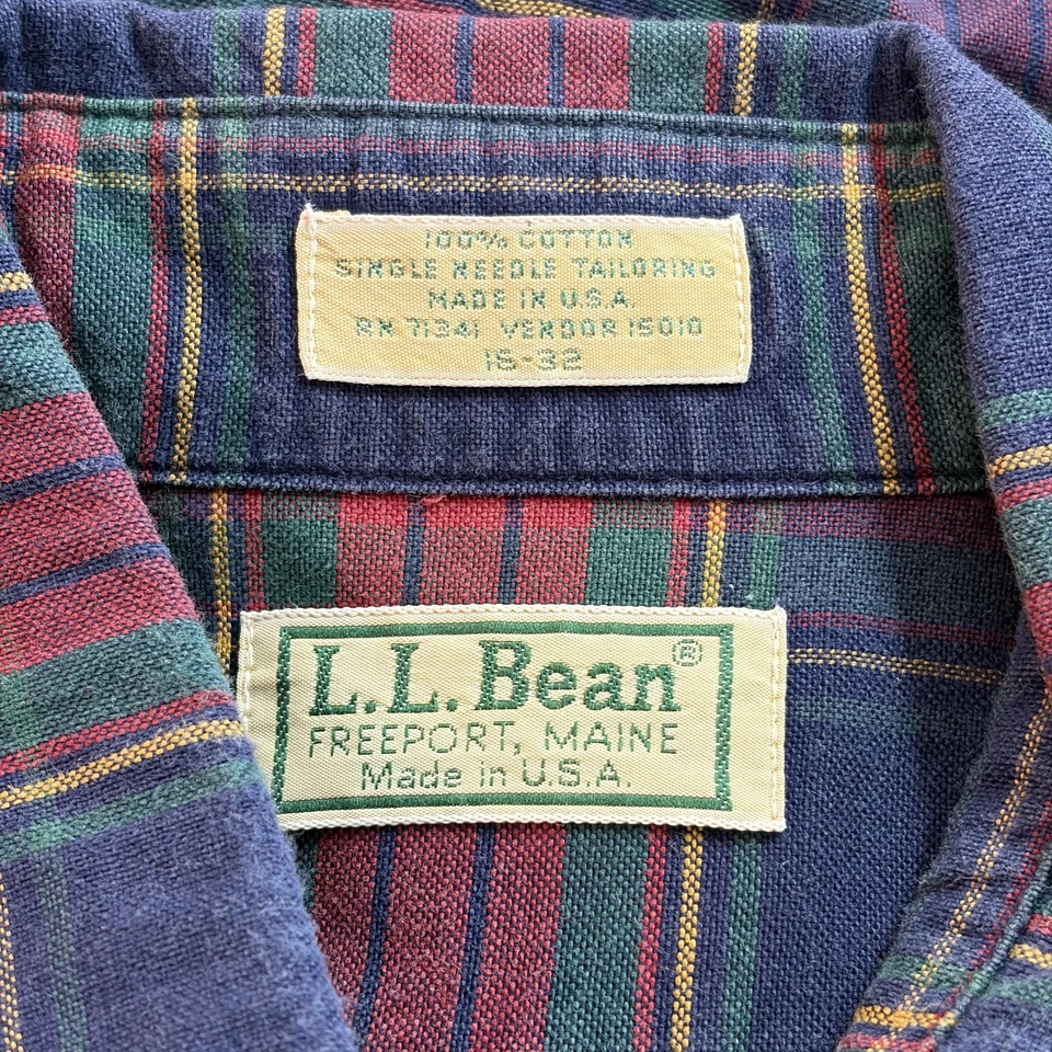 Vintage L.L. Bean Shirt Mens 16-32 Navy Plaid Tartan Button Down Made in USA - Image 2 of 4