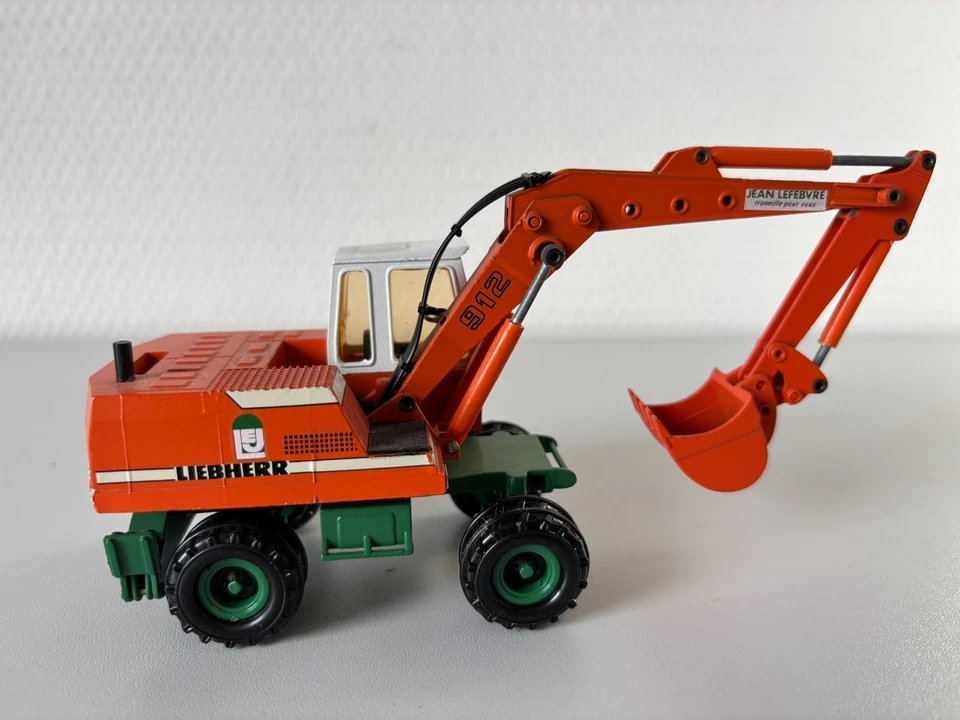 Liebherr A912 Mobilbagger JEAN LEFEBVRE  Conrad #2822  1:50  Sondermodel - Bild 4 von 4