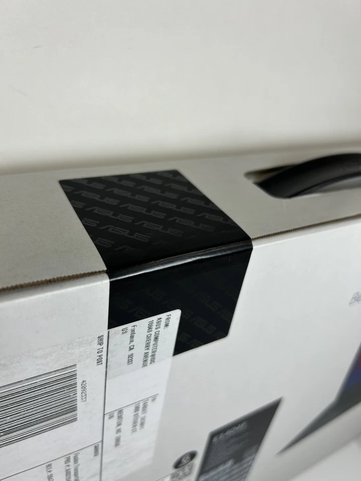 New Asus Vivobook Go E1404FA AMD RYZEN 3 7320U 2.4GHZ 4GB RAM 128GB SSD 14" - Image 3 of 4