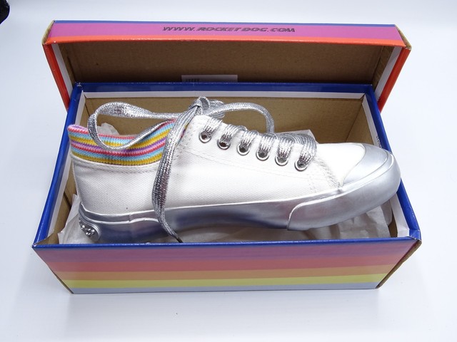 rocket dog kid shoes