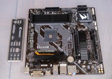 GIGABYTE B450 AORUS M (AM4 Micro ATX) with an AMD Ryzen 7 1700X CPU Combo