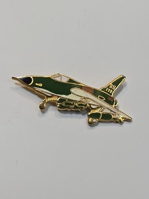 US Air Force Republic F-105 Thunderchief Lapel Pin Fighter Bomber