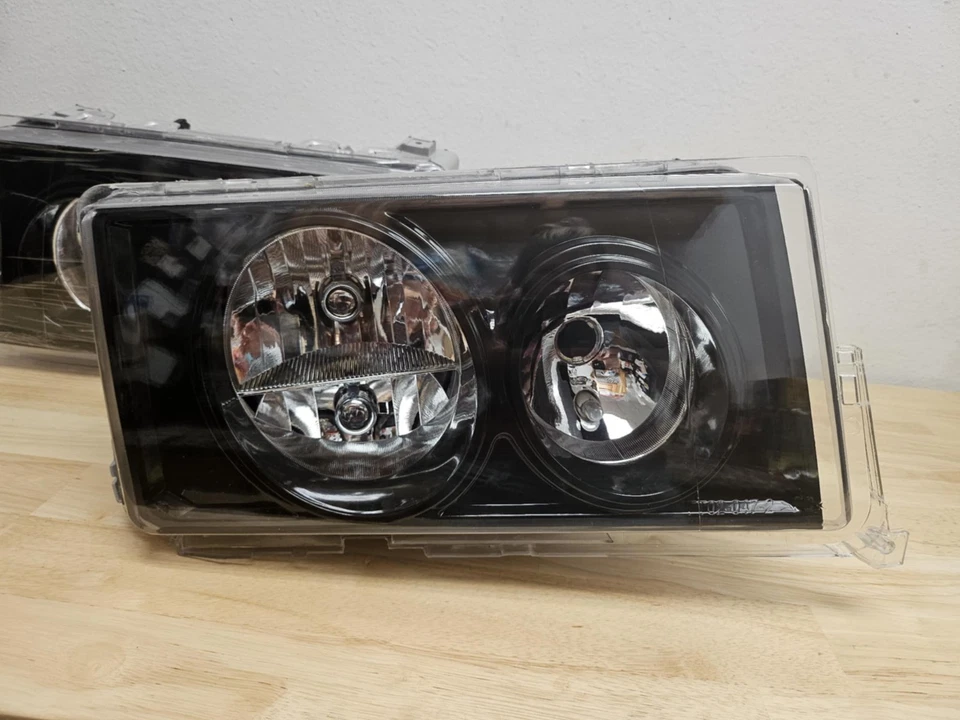 82-93 MERCEDES BENZ 190E BLACK HOUSING 5 PIN NEW SET LEFT RIGHT HEADLIGHTS W201 - Изображение 2 из 4
