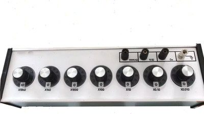 7 Dials Decade Resistance Box DC Resistor with Max Value 0.01~111111.10Ω
