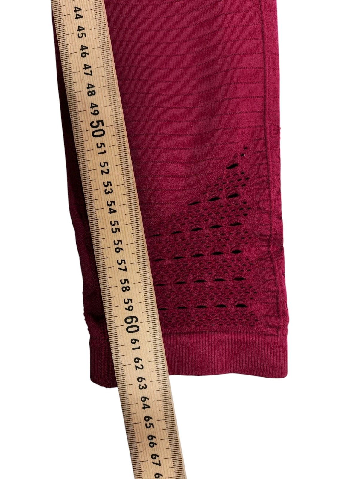 Gymshark Leggings Women's Size S Maroon 7/8 Lace Pants Joggers Compression image 8