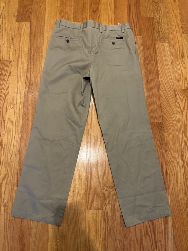 Dockers Khaki Pleated Men's Dress Pants  Size 36x32